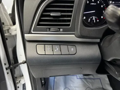 Hyundai Avante 2018, 113876 км, за 7400000 KRW - фото 11