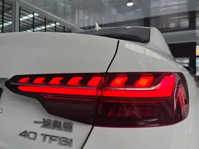 Audi A4L 2020, 40000 км, за 129800 CNY - фото 11