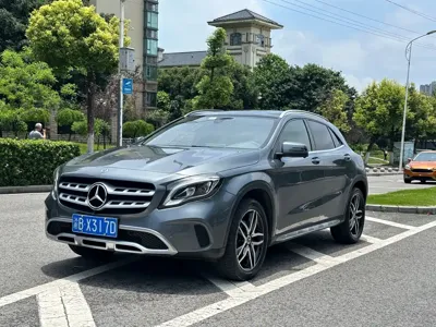 Mercedes-Benz GLA · 2017 год