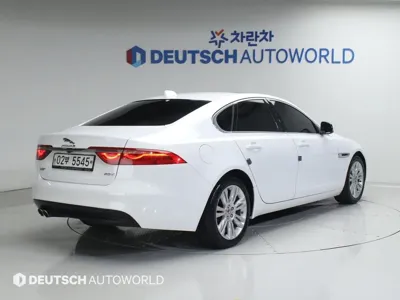 Jaguar XF 2018, 124752 км, за 8990000 KRW