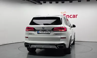 BMW X5 2022, 55616 км, за 73800000 KRW