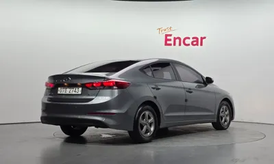 Hyundai Avante 2017, 179440 км, за 5990000 KRW