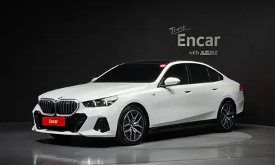 BMW 5-Series · 2025 год