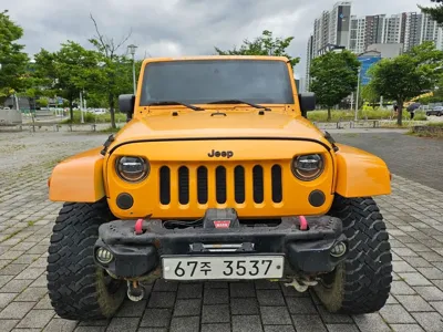 Jeep Wrangler · 2012 год