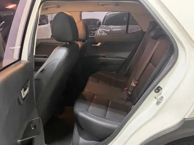 Kia Stonic 2018, 99002 км, за 10200000 KRW - фото 7