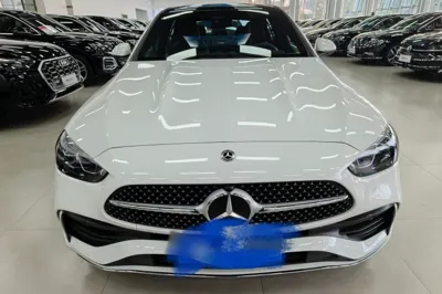 Mercedes-Benz C-Class 2023, 38500 км, за 180105.4 CNY