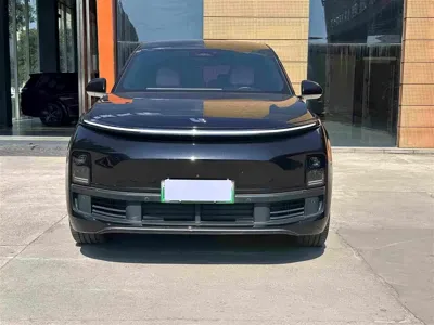 Li Auto Li L9 2023, 47200 км, за 249800 CNY