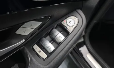 Mercedes-Benz C-Class 2017, 107327 км, за 12300000 KRW - фото 28