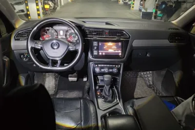 Volkswagen Tiguan L 2018, 190100 км, за 69876.33 CNY - фото 18