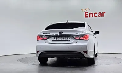Hyundai Sonata 2014, 142039 км, за 4200000 KRW