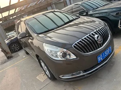 Buick GL8 2015, 160000 км, за 48800 CNY