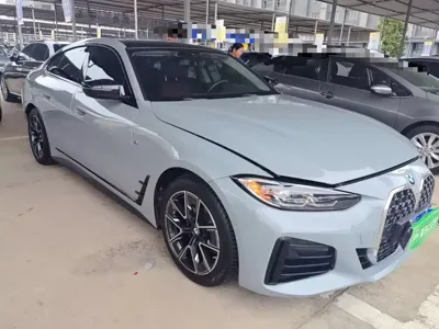 BMW 4 Series 2022, 96000 км, за 176600 CNY