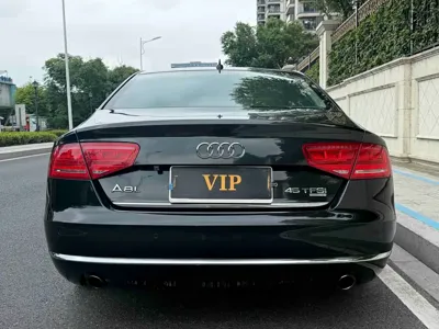 Audi A8 2012, 180000 км, за 61600 CNY - фото 4