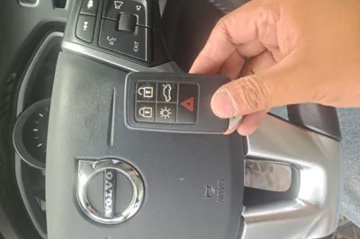 Volvo V40 2017, 92000 км, за 45021.43 CNY - фото 9