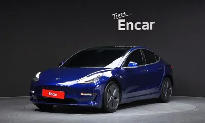 Tesla Model 3 · 2020 год
