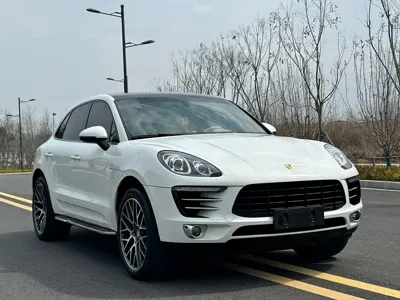 Porsche Macan 2016, 80000 км, за 119800 CNY