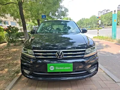 Volkswagen Tiguan L 2021, 87400 км, за 104600 CNY