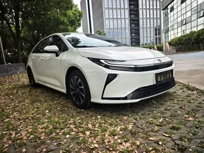 Toyota Corolla 2026, 5000 км, за 67000 CNY