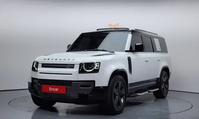 Land Rover Defender · 2023 год