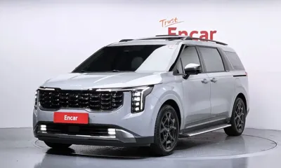 Kia Canival · 2025 год