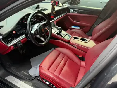 Porsche Panamera Hybrid 2024, 28000 км, за 498000 CNY