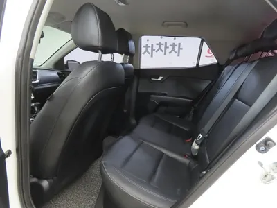 Kia Stonic 2019, 76158 км, за 13500000 KRW - фото 6