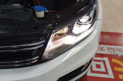 Volkswagen Tiguan 2016, 47600 км, за 82560.61 CNY - фото 8
