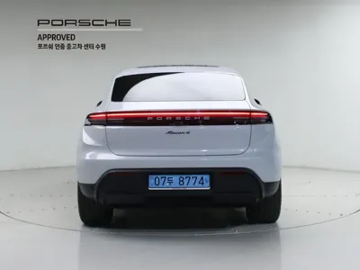 Porsche Macan 2025, 11706 км, за 105000000 KRW