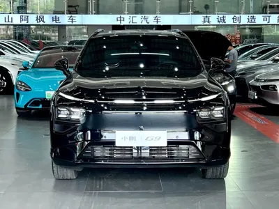 Xpeng G9 · 2025 год
