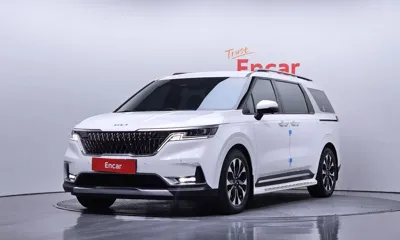 Kia Canival · 2021 год