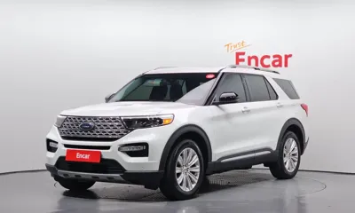 Ford Explorer · 2023 год