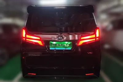 Toyota Alphard 2018, 34400 км, за 717666.56 CNY - фото 5