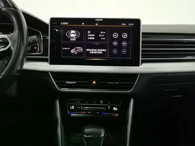 Volkswagen Tiguan L 2022, 93300 км, за 87899 CNY - фото 12