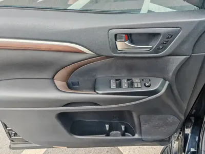 Toyota Highlander 2015, 129000 км, за 79500 CNY - фото 8
