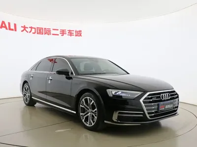 Audi A8 2019, 158000 км, за 278000 CNY