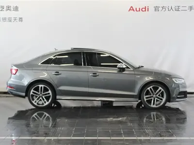 Audi A3 2018, 100800 км, за 68800 CNY