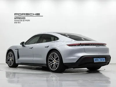 Porsche Taycan 2023, 31920 км, за 107000000 KRW
