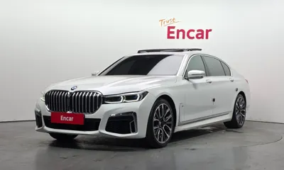BMW 7-Series · 2021 год