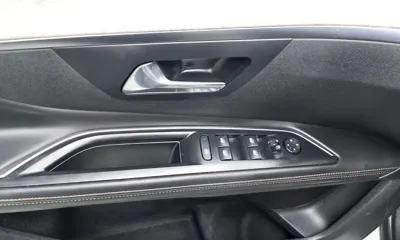 Peugeot 5008 2019, 83578 км, за 16490000 KRW - фото 18