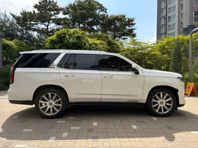 Cadillac Escalade 2022, 43071 км, за 87900000 KRW - фото 8