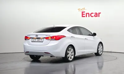 Hyundai Avante 2012, 34812 км, за 7000000 KRW