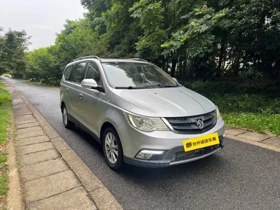 Baojun 730 2015, 95700 км, за 11800 CNY
