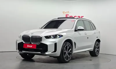 BMW X5 · 2025 год
