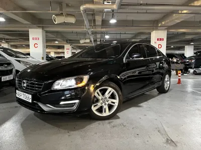 Volvo S60 · 2014 год