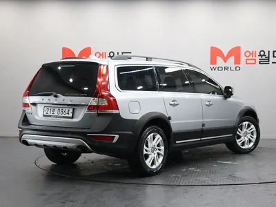 Volvo XC70 2016, 178212 км, за 11900000 KRW