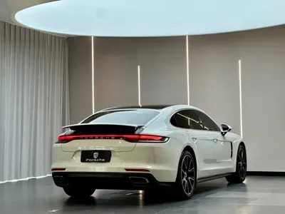 Porsche Panamera 2022, 28000 км, за 688000 CNY - фото 9