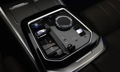 BMW 7-Series 2023, 68530 км, за 84900000 KRW - фото 9