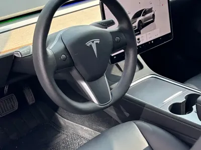 Tesla Model 3 2021, 79000 км, за 109800 CNY - фото 5