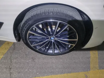 BMW 5 Series 2022, 36400 км, за 265807.04 CNY - фото 8