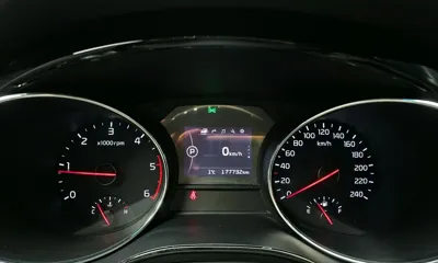 Kia Canival 2016, 177732 км, за 8900000 KRW - фото 8
